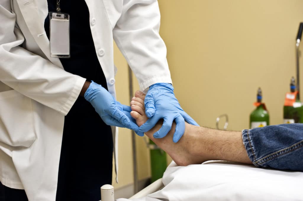 Signs You Should Visit a Foot Doctor for Persistent Pain Visit a Foot Doctor